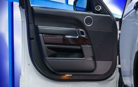 Land Rover Range Rover IV рестайлинг, 2013 год, 3 250 000 рублей, 15 фотография