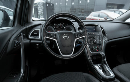 Opel Astra J, 2013 год, 670 000 рублей, 7 фотография