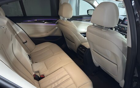 BMW 5 серия, 2019 год, 3 550 000 рублей, 23 фотография