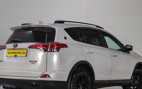 Toyota RAV4, 2018 год, 2 719 000 рублей, 7 фотография