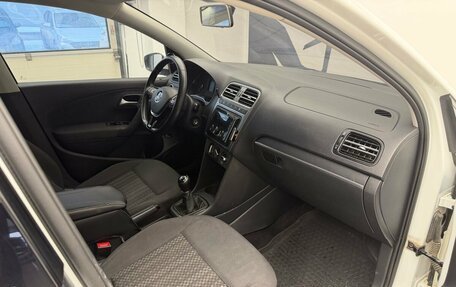 Volkswagen Polo VI (EU Market), 2018 год, 1 359 900 рублей, 11 фотография