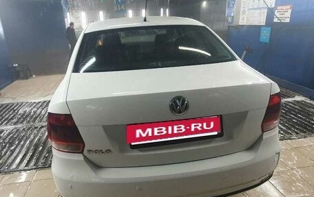 Volkswagen Polo VI (EU Market), 2015 год, 799 000 рублей, 5 фотография