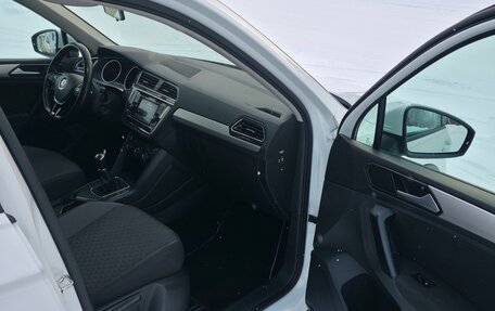 Volkswagen Tiguan II, 2018 год, 2 050 000 рублей, 7 фотография