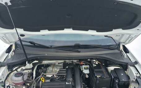 Volkswagen Tiguan II, 2018 год, 2 050 000 рублей, 16 фотография