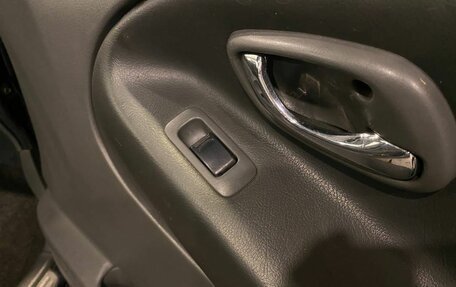 Suzuki Grand Vitara, 2002 год, 490 000 рублей, 28 фотография