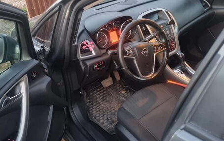 Opel Astra J, 2011 год, 580 000 рублей, 6 фотография