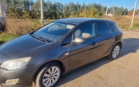 Opel Astra J, 2011 год, 580 000 рублей, 9 фотография