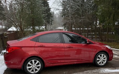 Hyundai Solaris II рестайлинг, 2011 год, 800 000 рублей, 4 фотография