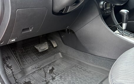 Hyundai Solaris II рестайлинг, 2011 год, 800 000 рублей, 11 фотография