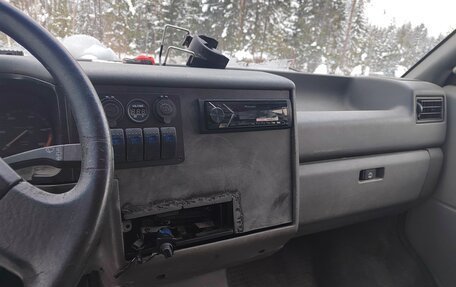 Volkswagen Transporter T4, 1992 год, 265 000 рублей, 3 фотография