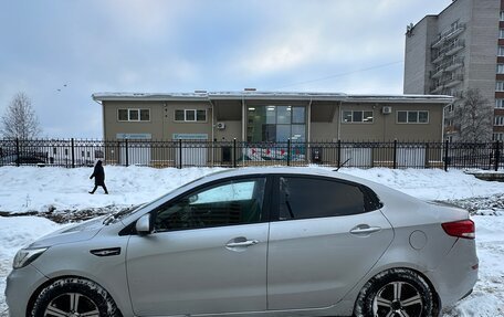 KIA Rio III рестайлинг, 2015 год, 860 000 рублей, 7 фотография