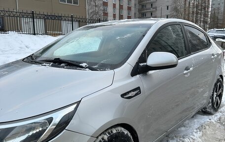 KIA Rio III рестайлинг, 2015 год, 860 000 рублей, 6 фотография