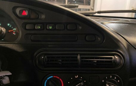 Chevrolet Niva I рестайлинг, 2015 год, 686 000 рублей, 6 фотография