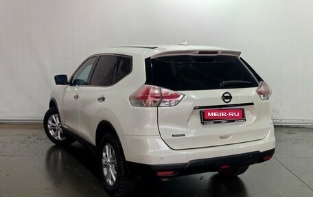 Nissan X-Trail, 2017 год, 1 590 000 рублей, 4 фотография