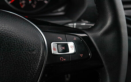 Volkswagen Amarok I рестайлинг, 2018 год, 3 300 000 рублей, 24 фотография