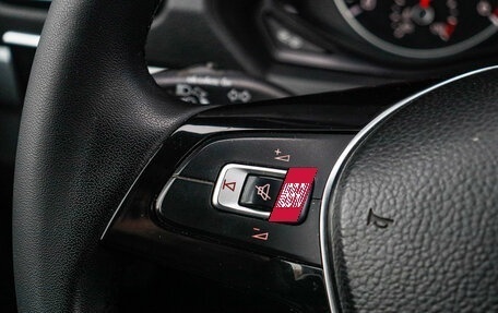 Volkswagen Amarok I рестайлинг, 2018 год, 3 300 000 рублей, 23 фотография