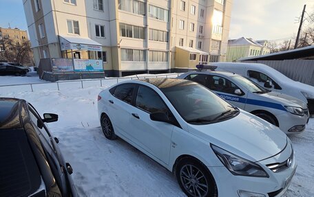 Hyundai Solaris II рестайлинг, 2014 год, 720 000 рублей, 2 фотография