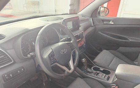 Hyundai Tucson III, 2020 год, 2 950 000 рублей, 11 фотография