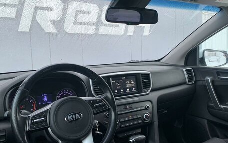 KIA Sportage IV рестайлинг, 2018 год, 2 169 000 рублей, 6 фотография