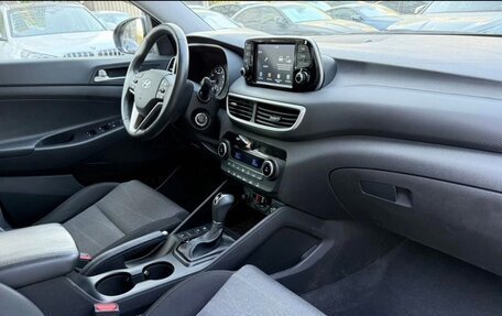 Hyundai Tucson III, 2019 год, 2 350 000 рублей, 19 фотография