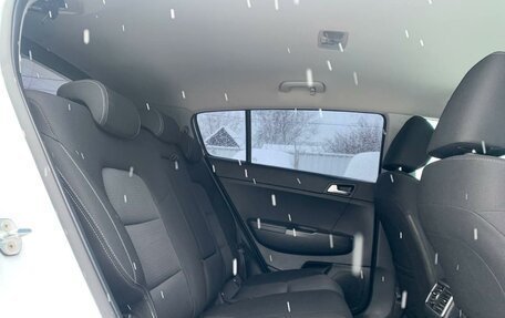 KIA Sportage IV рестайлинг, 2018 год, 2 169 000 рублей, 7 фотография