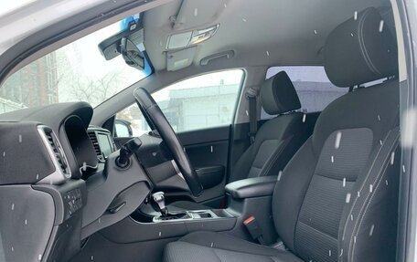 KIA Sportage IV рестайлинг, 2018 год, 2 169 000 рублей, 10 фотография