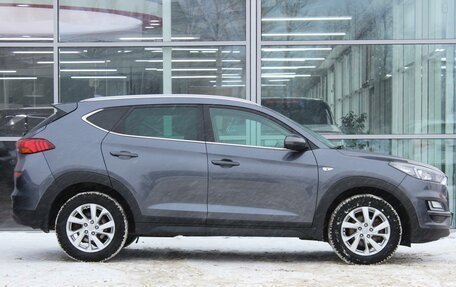 Hyundai Tucson III, 2019 год, 2 100 000 рублей, 5 фотография