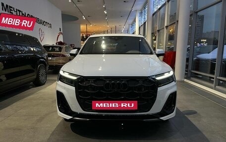 Audi Q7, 2024 год, 12 800 000 рублей, 2 фотография