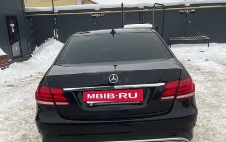 Mercedes-Benz E-Класс, 2015 год, 1 490 000 рублей, 6 фотография