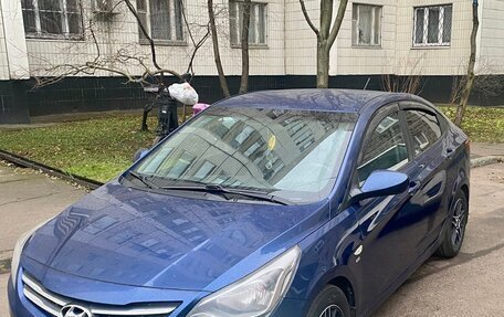 Hyundai Solaris II рестайлинг, 2016 год, 880 000 рублей, 4 фотография