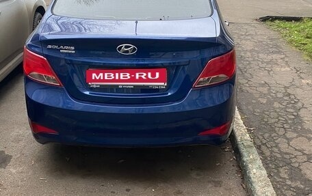 Hyundai Solaris II рестайлинг, 2016 год, 880 000 рублей, 5 фотография