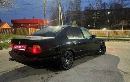 BMW 5 серия, 1988 год, 399 999 рублей, 14 фотография