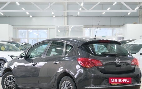 Opel Astra J, 2014 год, 769 000 рублей, 5 фотография