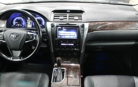 Toyota Camry, 2016 год, 2 150 000 рублей, 20 фотография