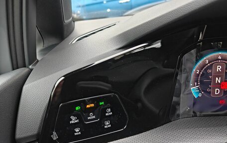 Volkswagen Golf VIII, 2026 год, 3 500 000 рублей, 14 фотография