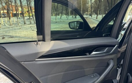 BMW 5 серия, 2019 год, 3 150 000 рублей, 13 фотография