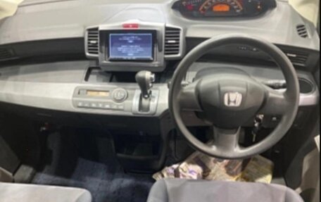 Honda Freed I, 2009 год, 950 000 рублей, 6 фотография