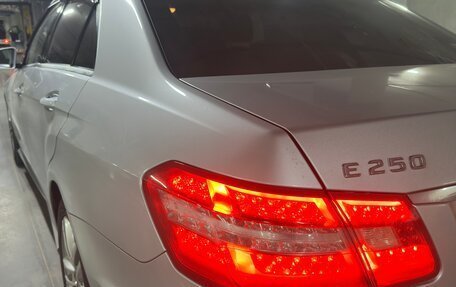 Mercedes-Benz E-Класс, 2011 год, 1 790 000 рублей, 6 фотография