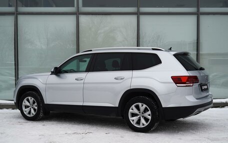 Volkswagen Teramont I, 2018 год, 2 950 000 рублей, 2 фотография