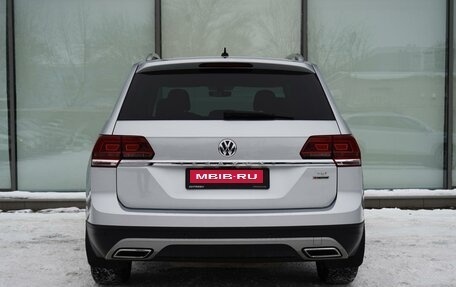 Volkswagen Teramont I, 2018 год, 2 950 000 рублей, 4 фотография