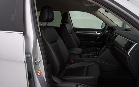 Volkswagen Teramont I, 2018 год, 2 950 000 рублей, 12 фотография