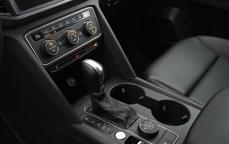 Volkswagen Teramont I, 2018 год, 2 950 000 рублей, 26 фотография