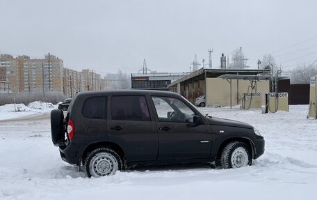 Chevrolet Niva I рестайлинг, 2011 год, 450 000 рублей, 5 фотография