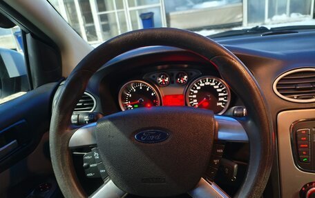 Ford Focus II рестайлинг, 2010 год, 525 000 рублей, 23 фотография