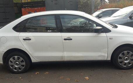 Volkswagen Polo VI (EU Market), 2017 год, 450 000 рублей, 3 фотография