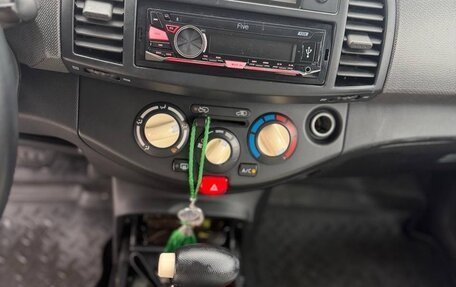 Nissan Micra III, 2004 год, 325 000 рублей, 9 фотография