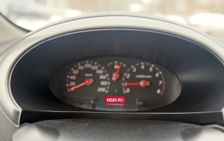 Nissan Micra III, 2004 год, 325 000 рублей, 10 фотография