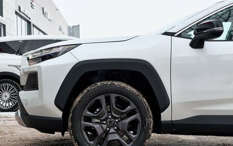 Toyota RAV4, 2025 год, 4 650 000 рублей, 9 фотография