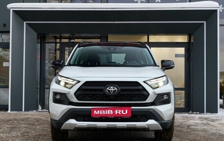 Toyota RAV4, 2025 год, 4 650 000 рублей, 2 фотография
