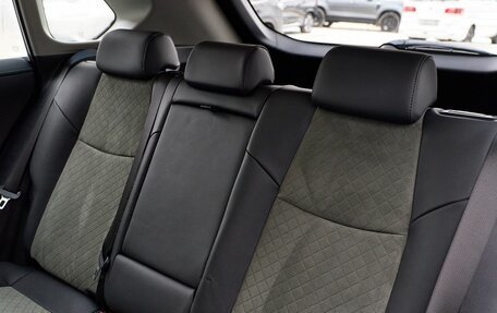 Toyota RAV4, 2025 год, 4 650 000 рублей, 28 фотография